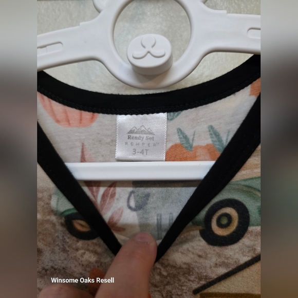 Colorful Fall-Themed Pajama Set - Picture 5 of 5